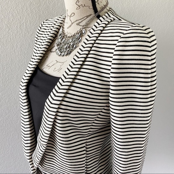 BCBGMaxAzria Jacket Blazer Black And White Stripes Size Small - Picture 6 of 14